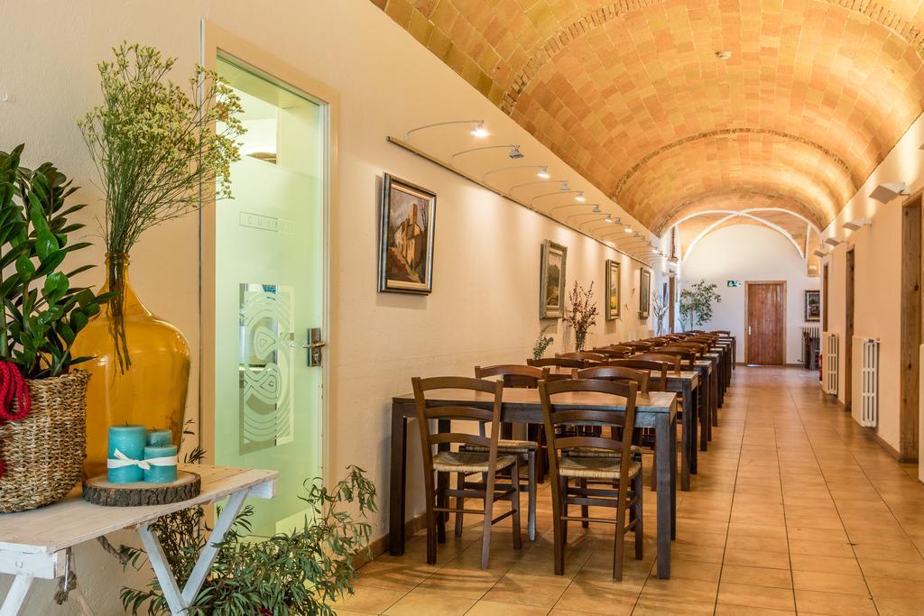 Hostatgeria Restaurant Els Angels Hotel Madremanya Luaran gambar